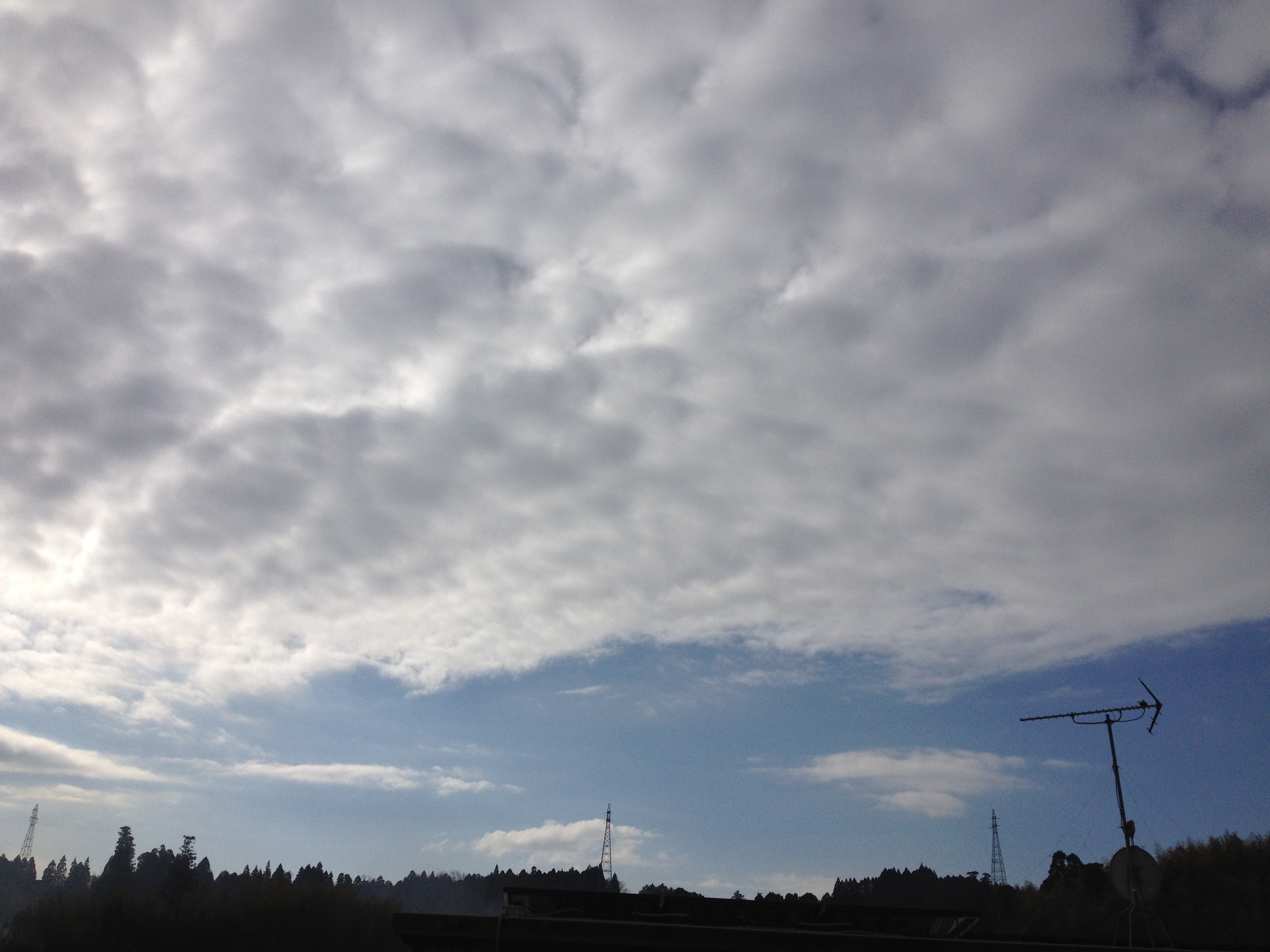 No.15523-1 地震雲