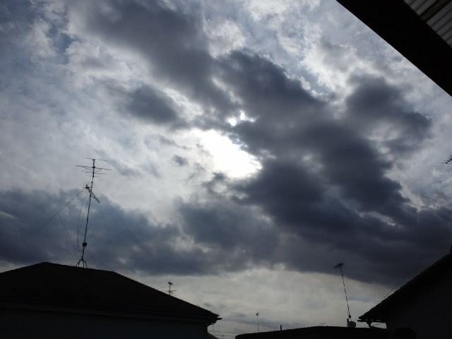 No.15534-1 地震雲