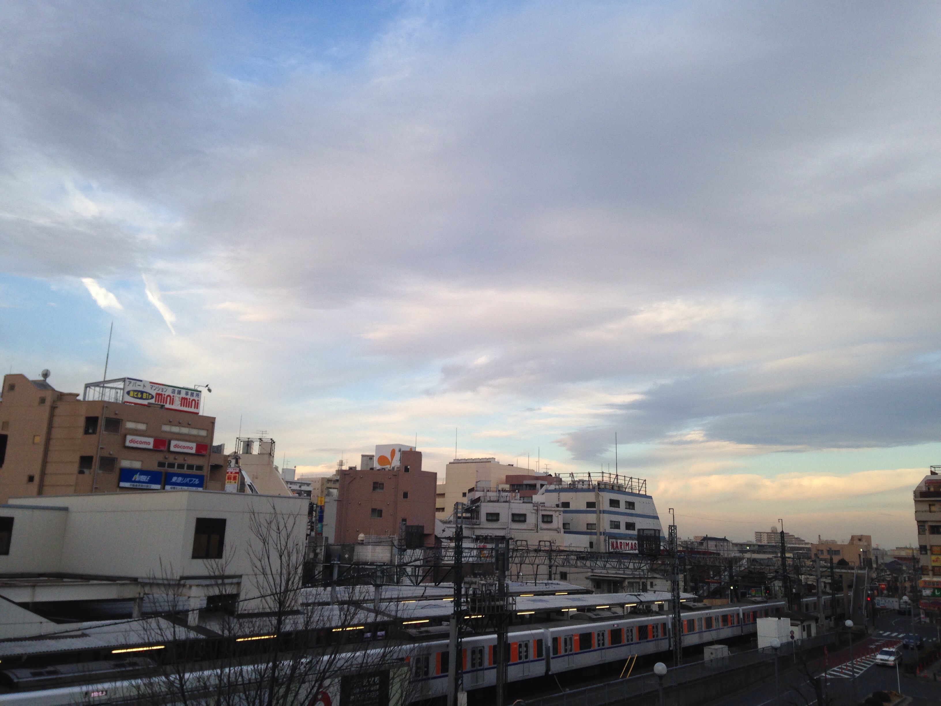 No.15593-1 地震雲