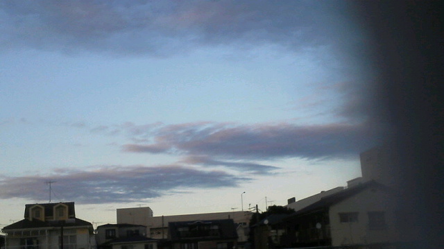 No.15686-1 地震雲