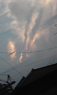 No.15707-1 地震雲