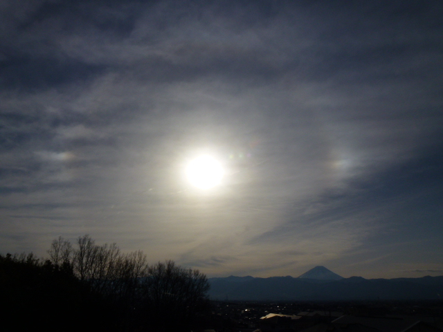 No.15734-1 地震雲