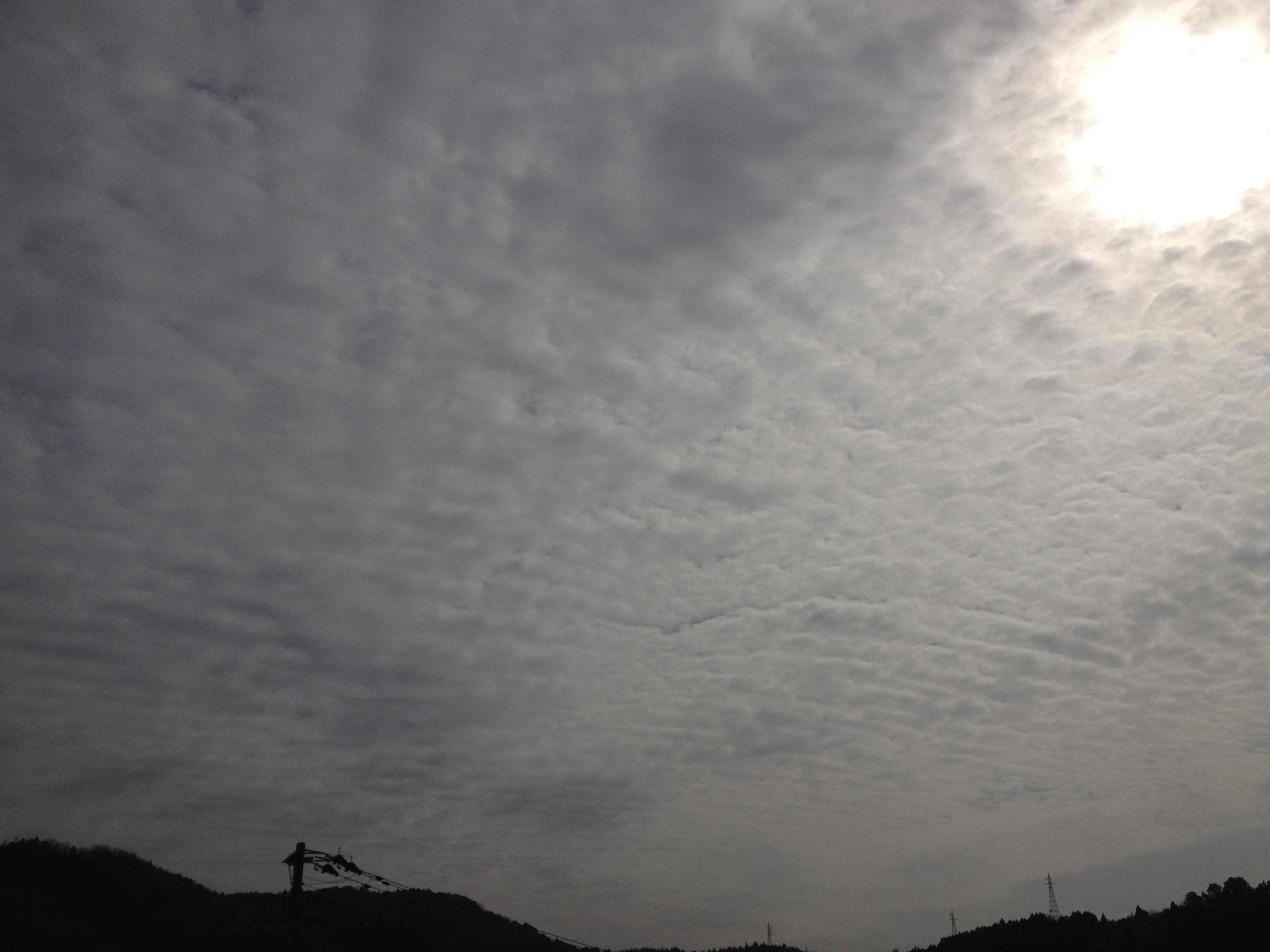 No.15889-1 地震雲