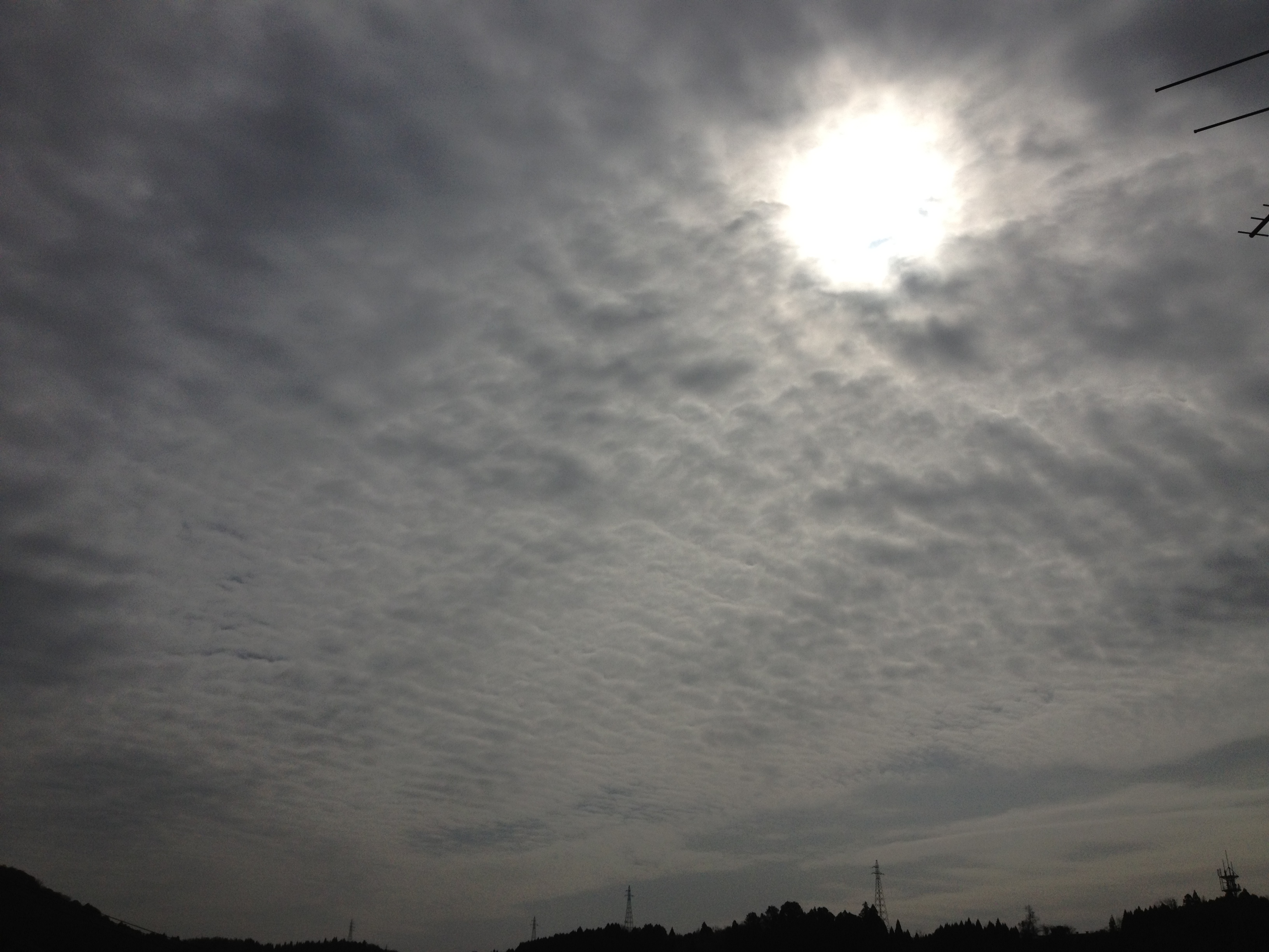 No.15892-1 地震雲