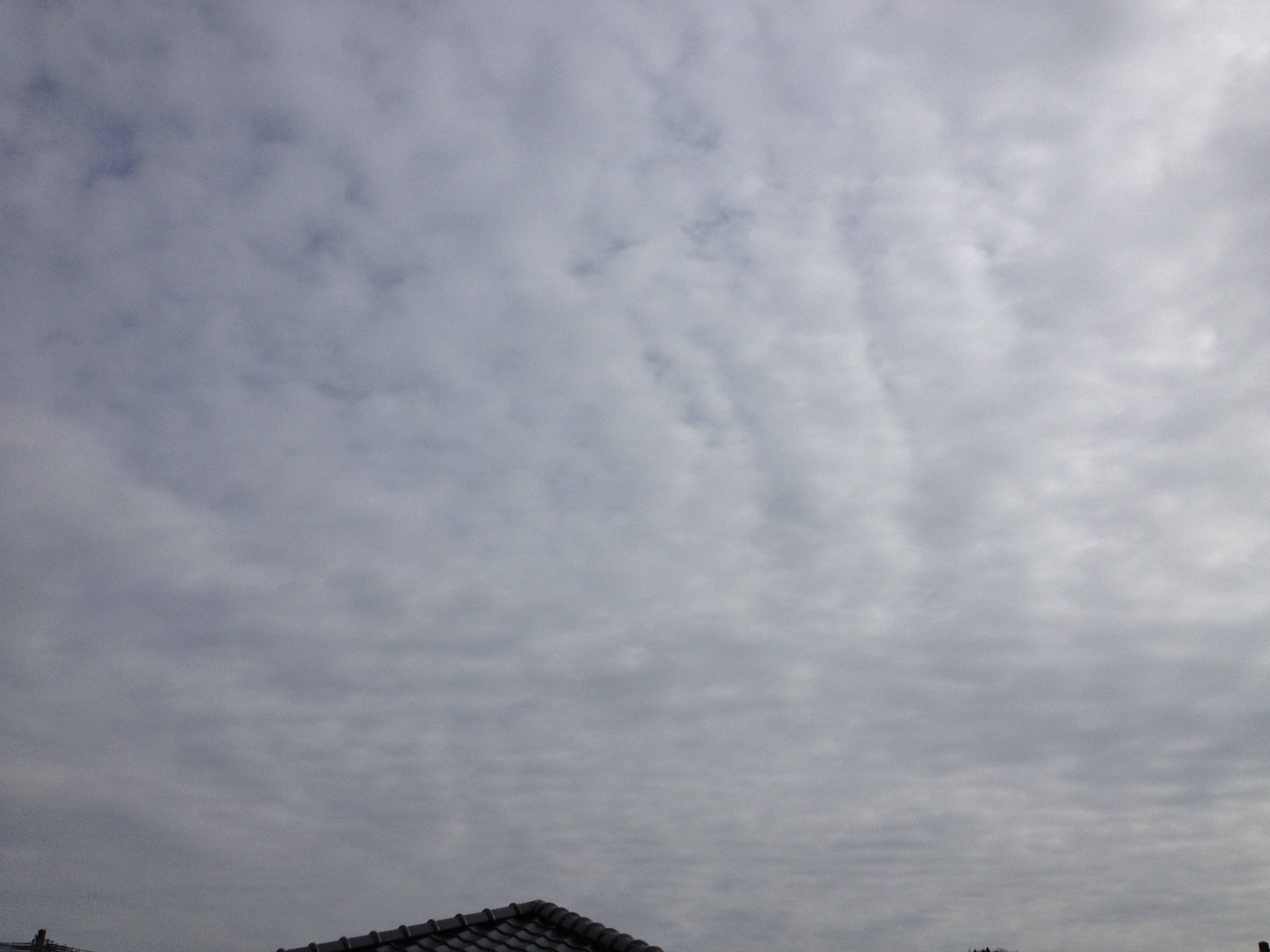 No.15893-1 地震雲