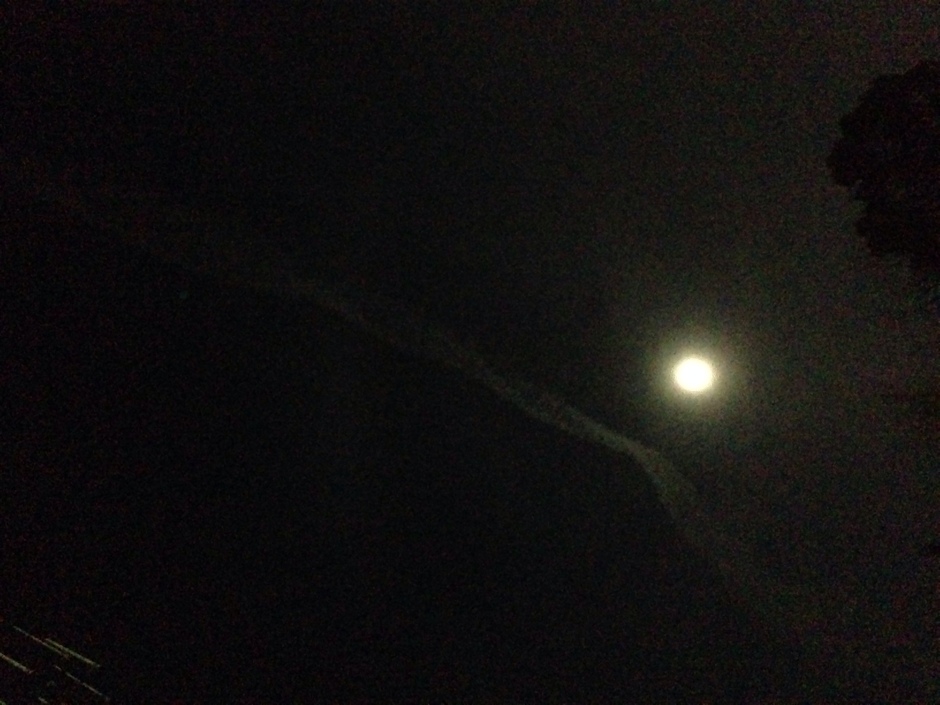 No.15897-1 地震雲