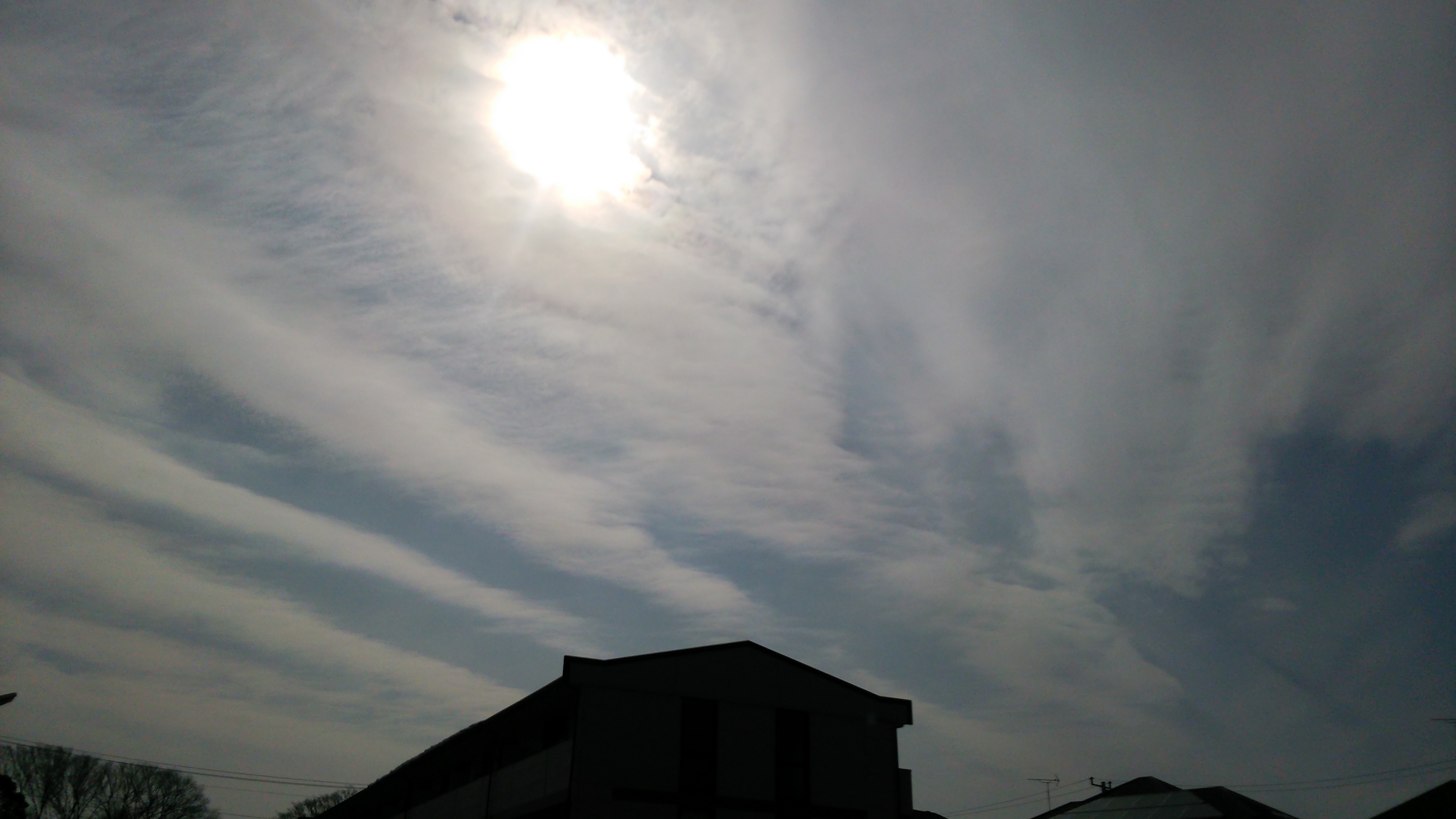 No.15916-1 地震雲