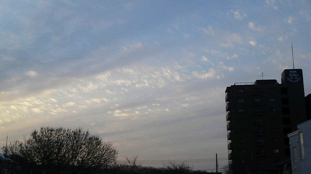 No.15920-1 地震雲