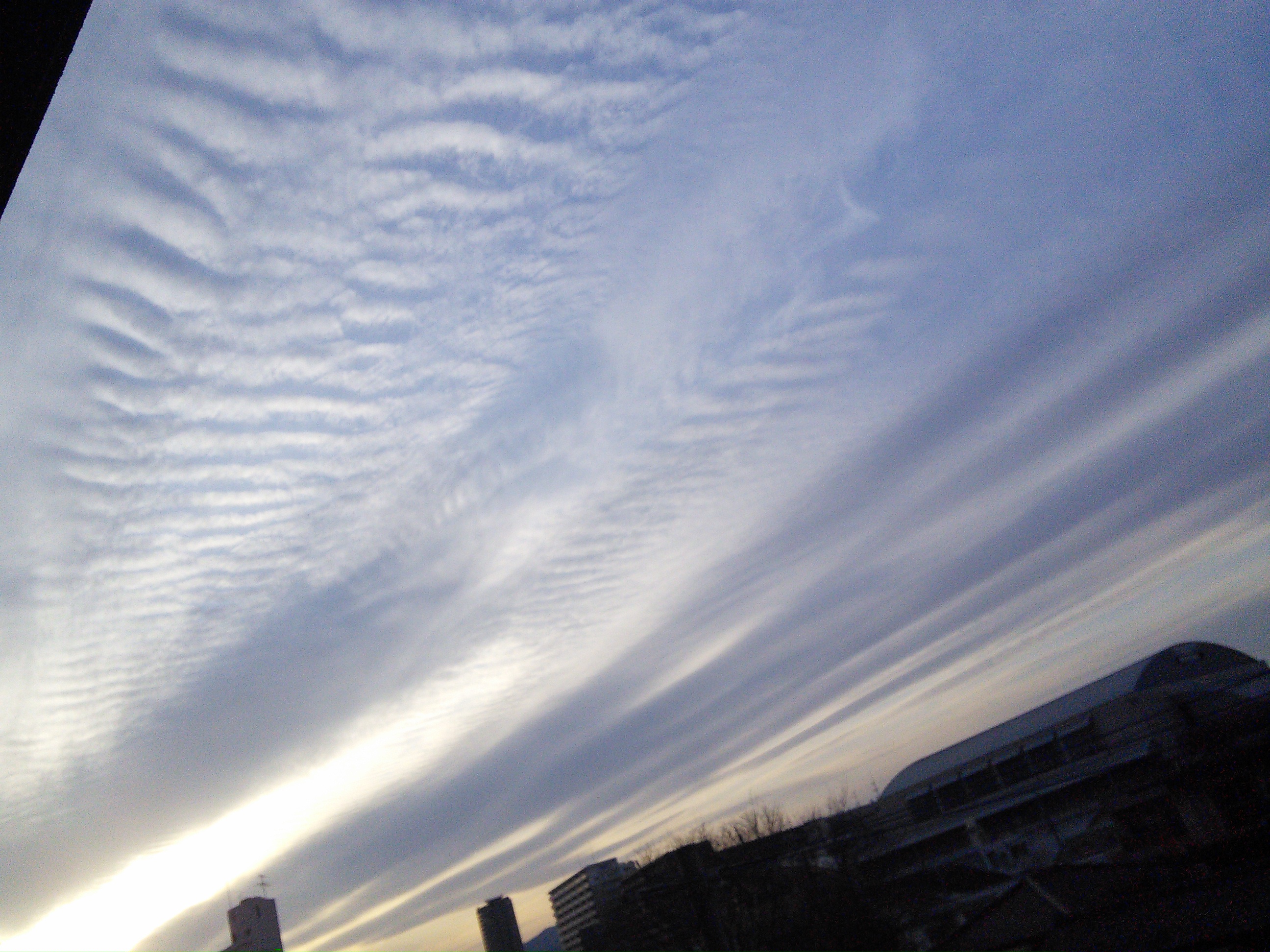 No.16191-1 地震雲