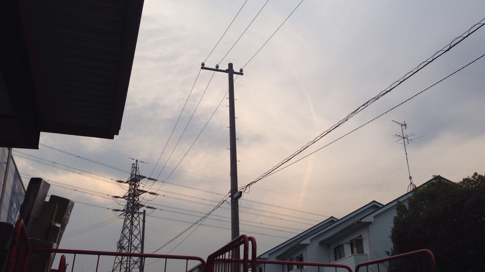 No.16981-1 地震雲