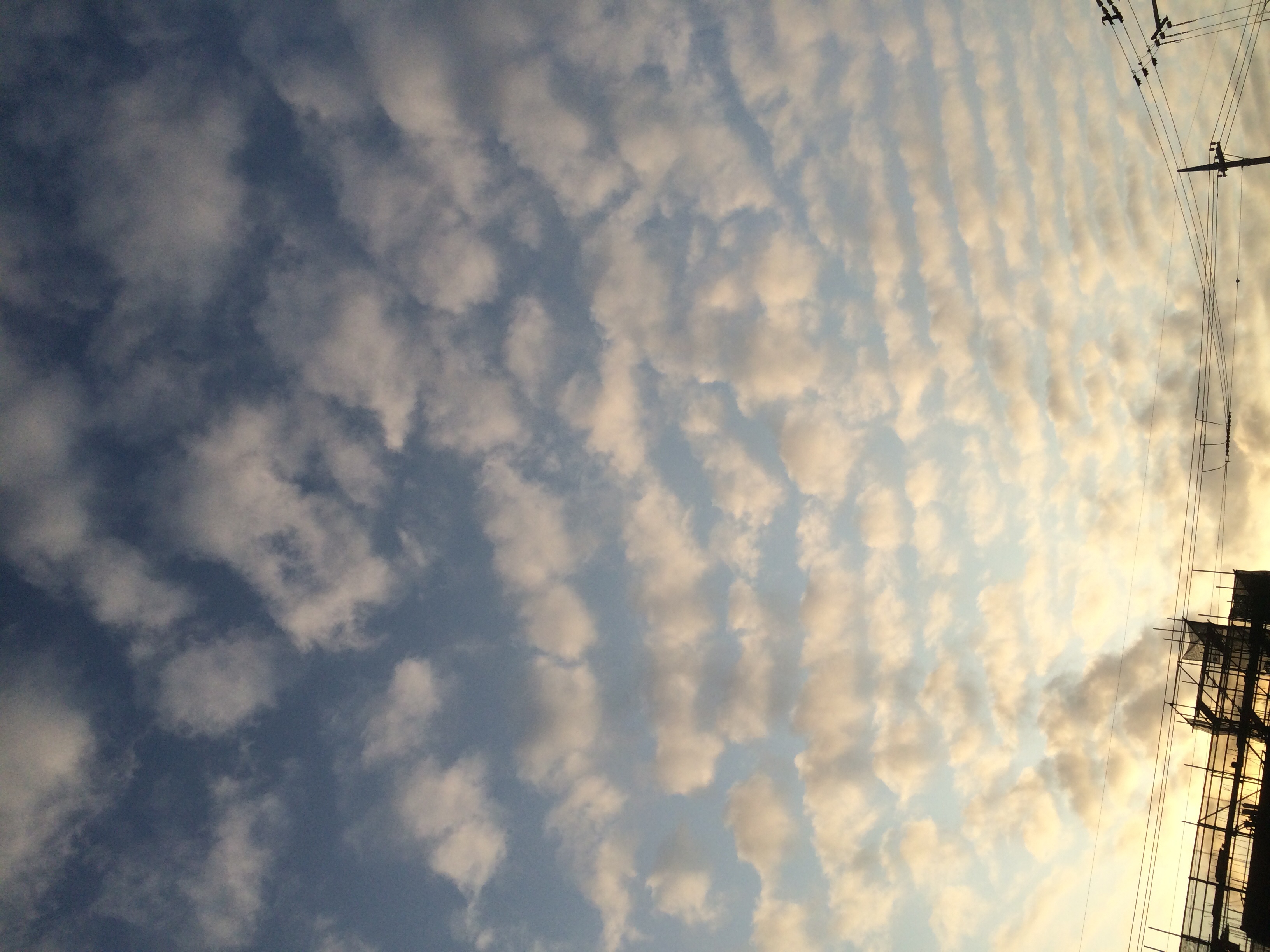 No.16986-1 地震雲