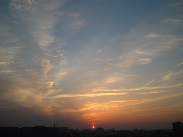 No.16997-1 地震雲