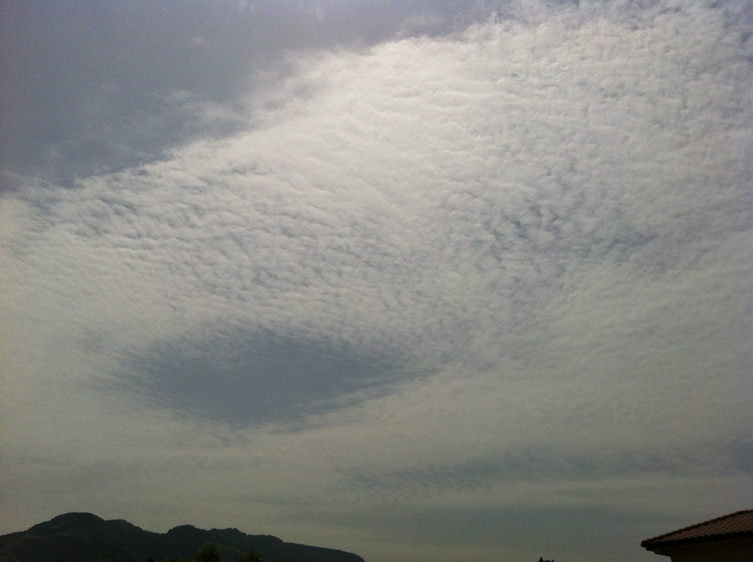 No.17471-1 地震雲