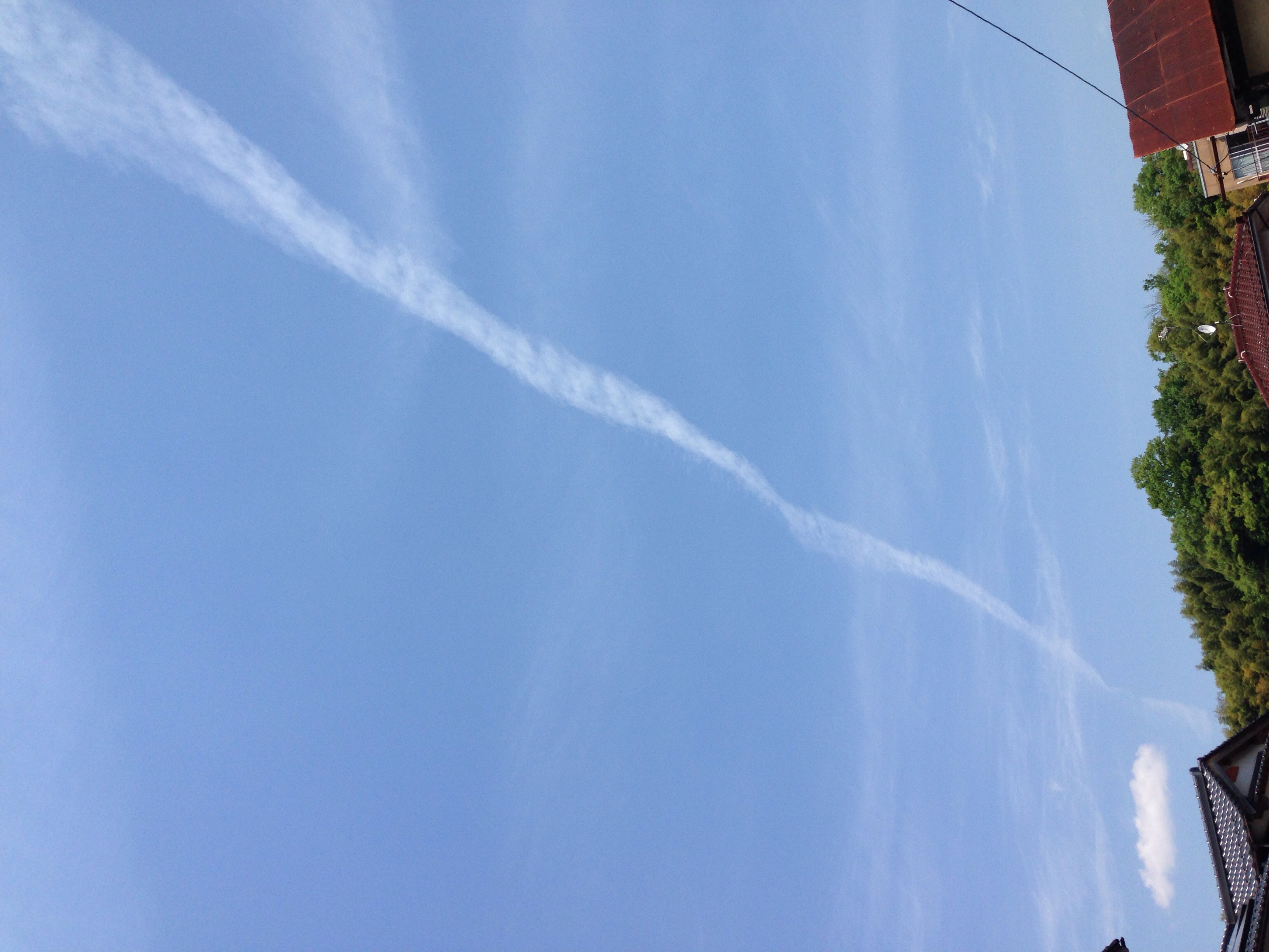 No.17641-1 地震雲