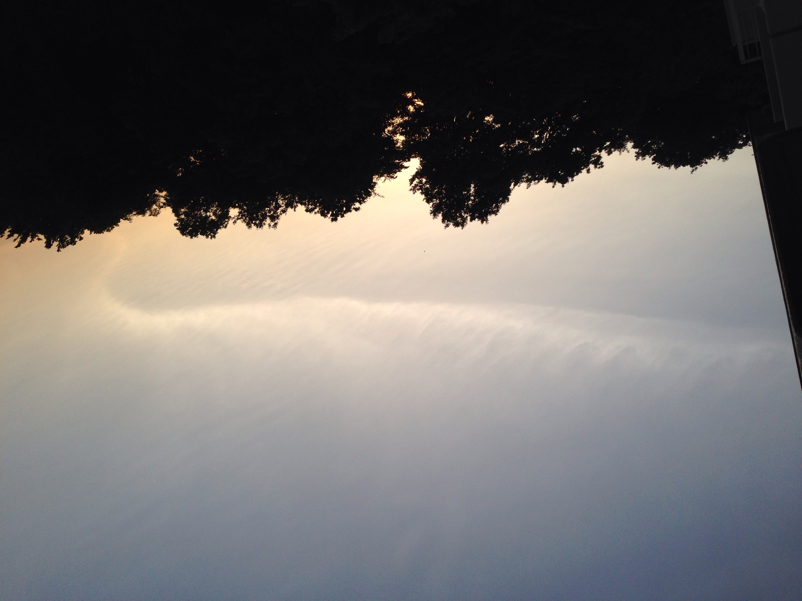 No.17842-1 地震雲