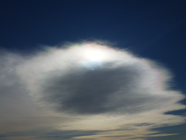 No.18073-1 地震雲