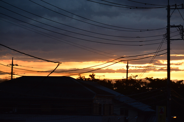 No.18077-1 地震雲