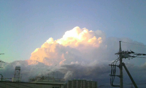 No.18220-1 地震雲