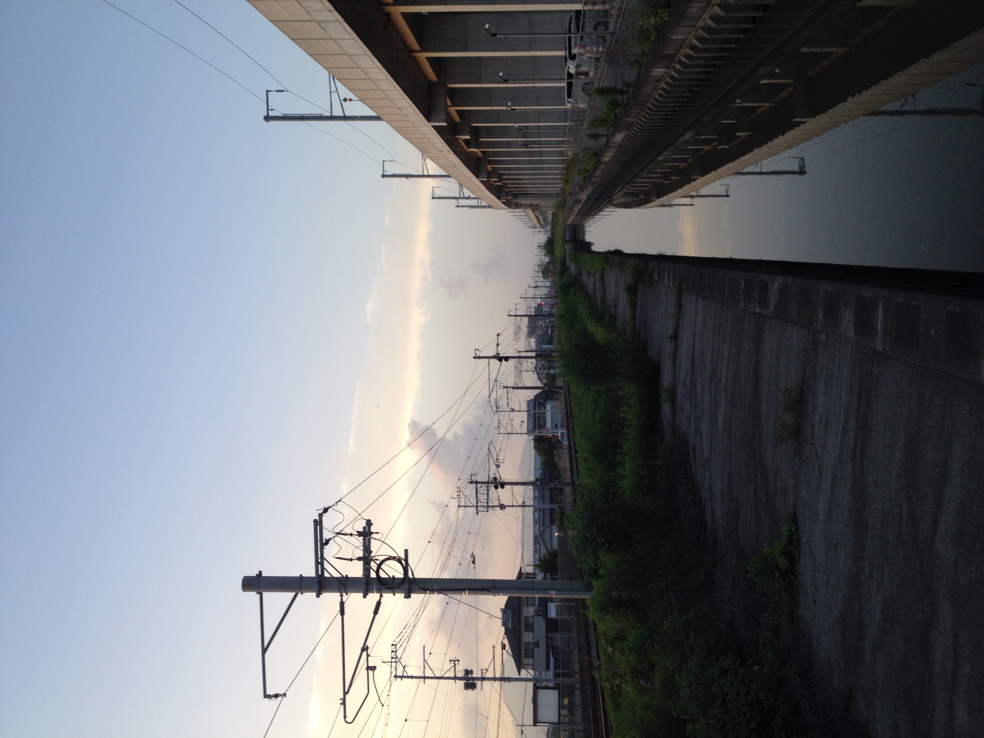 No.18292-1 地震雲