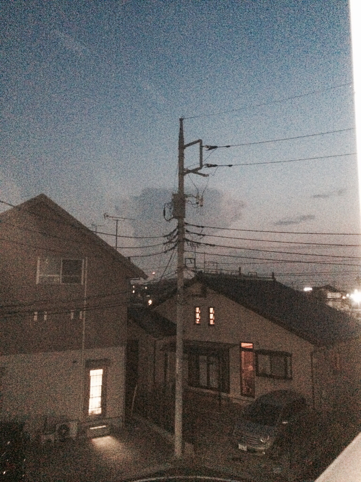 No.18370-1 地震雲