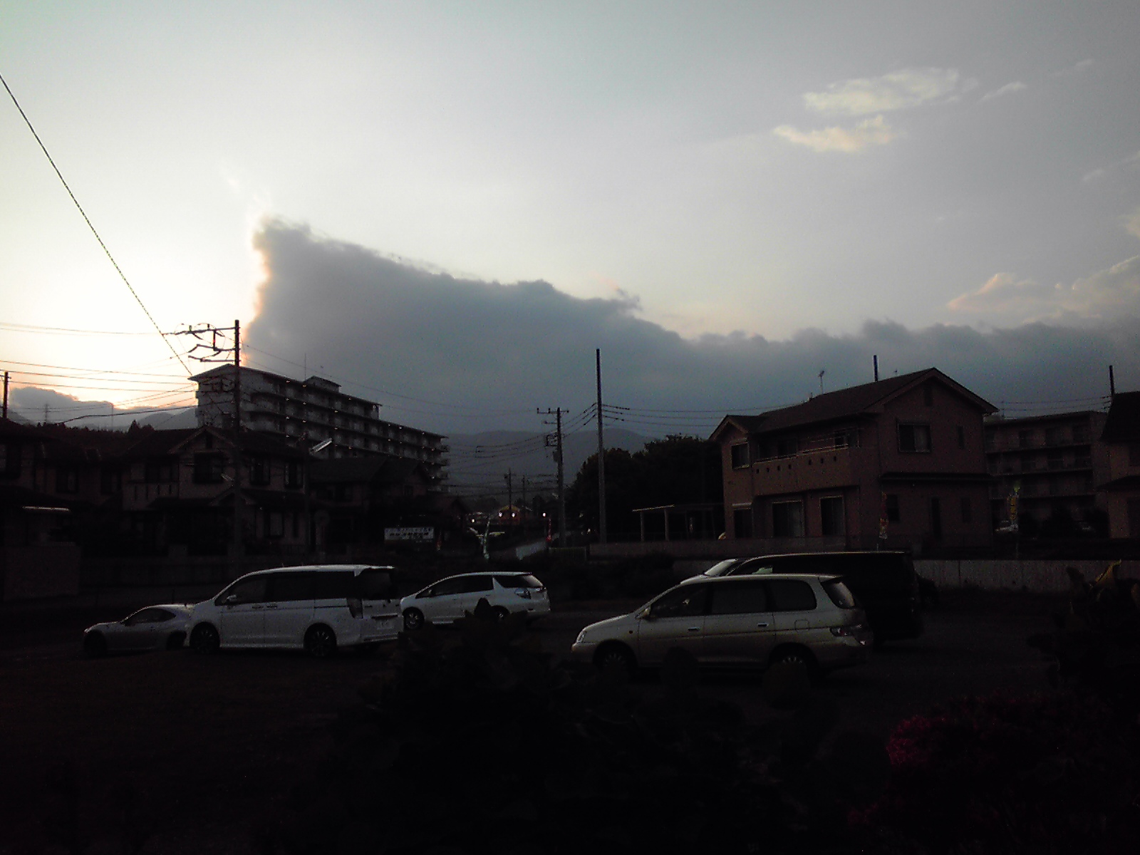 No.18508-1 地震雲