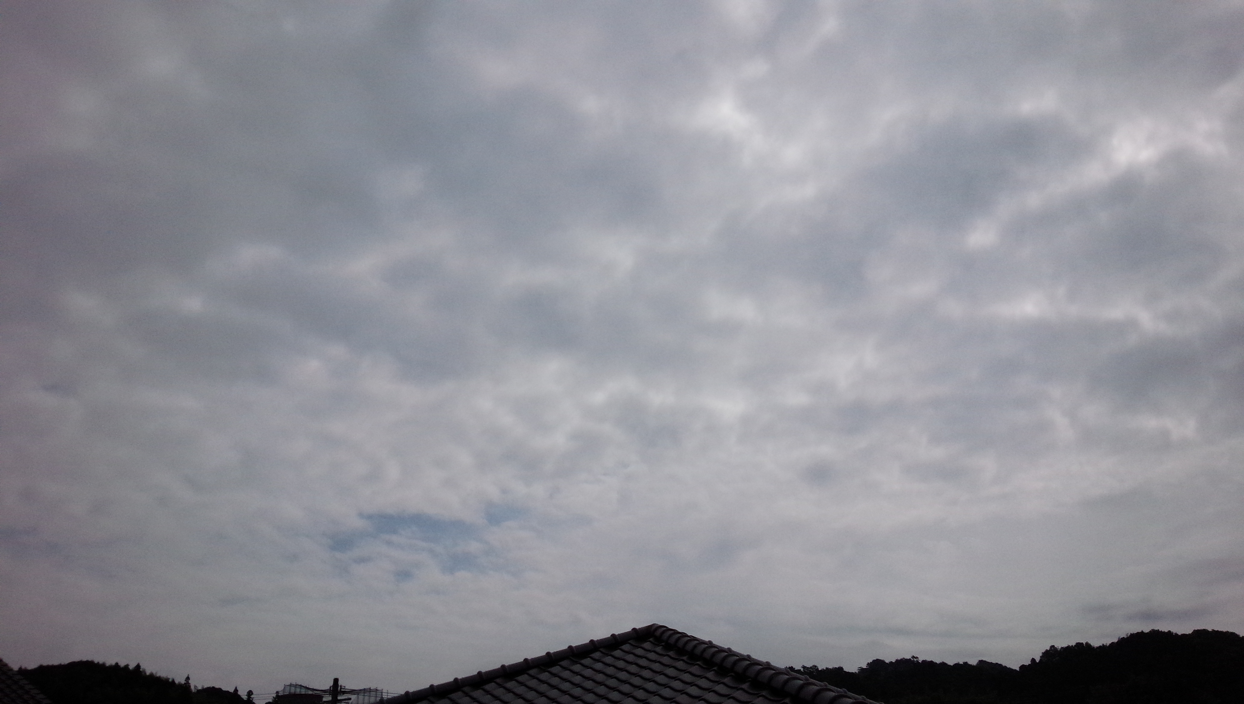 No.18525-1 地震雲