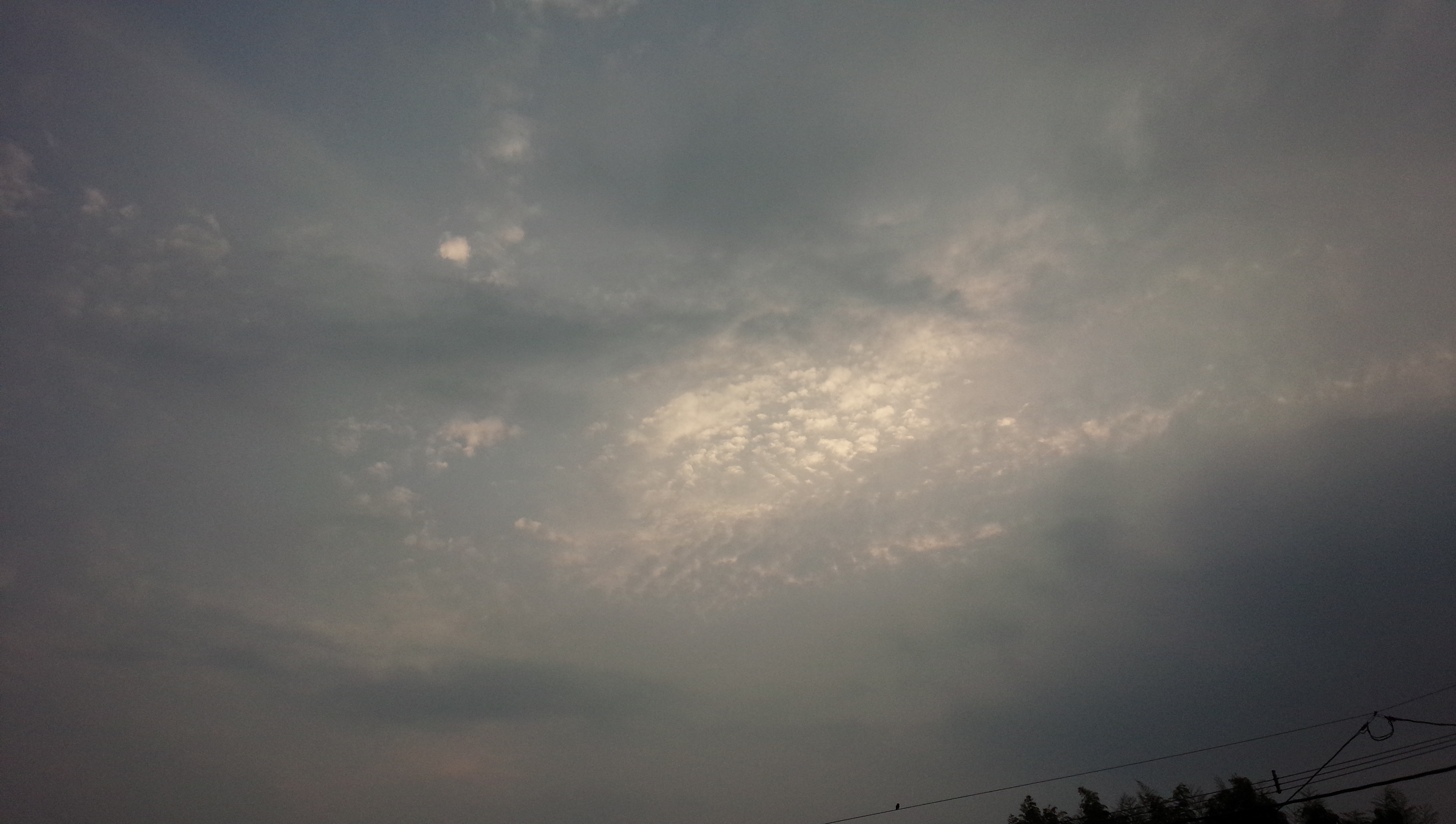 No.18568-1 地震雲