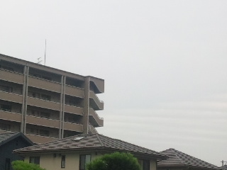 No.18589-1 地震雲