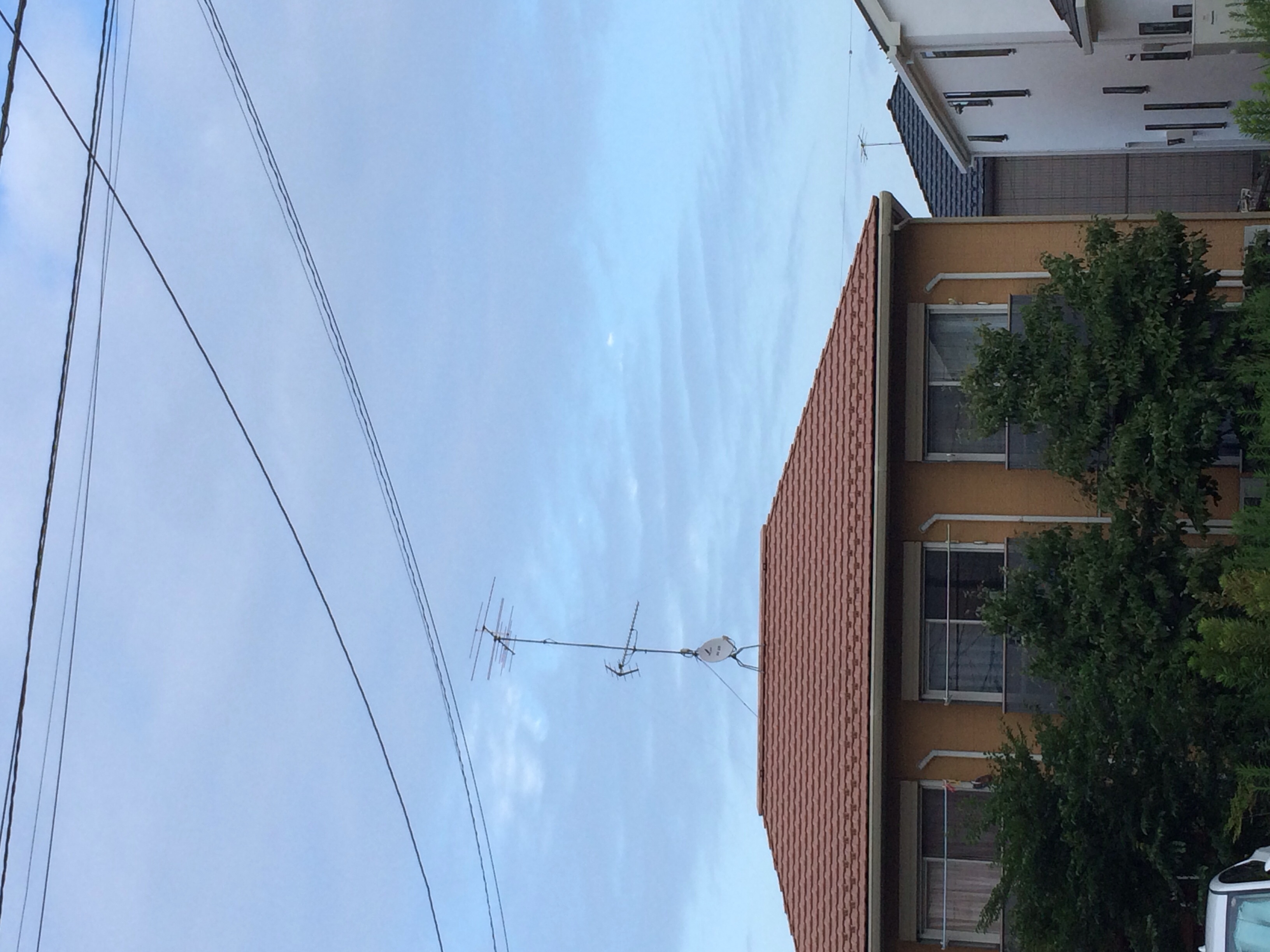 No.18864-1 地震雲