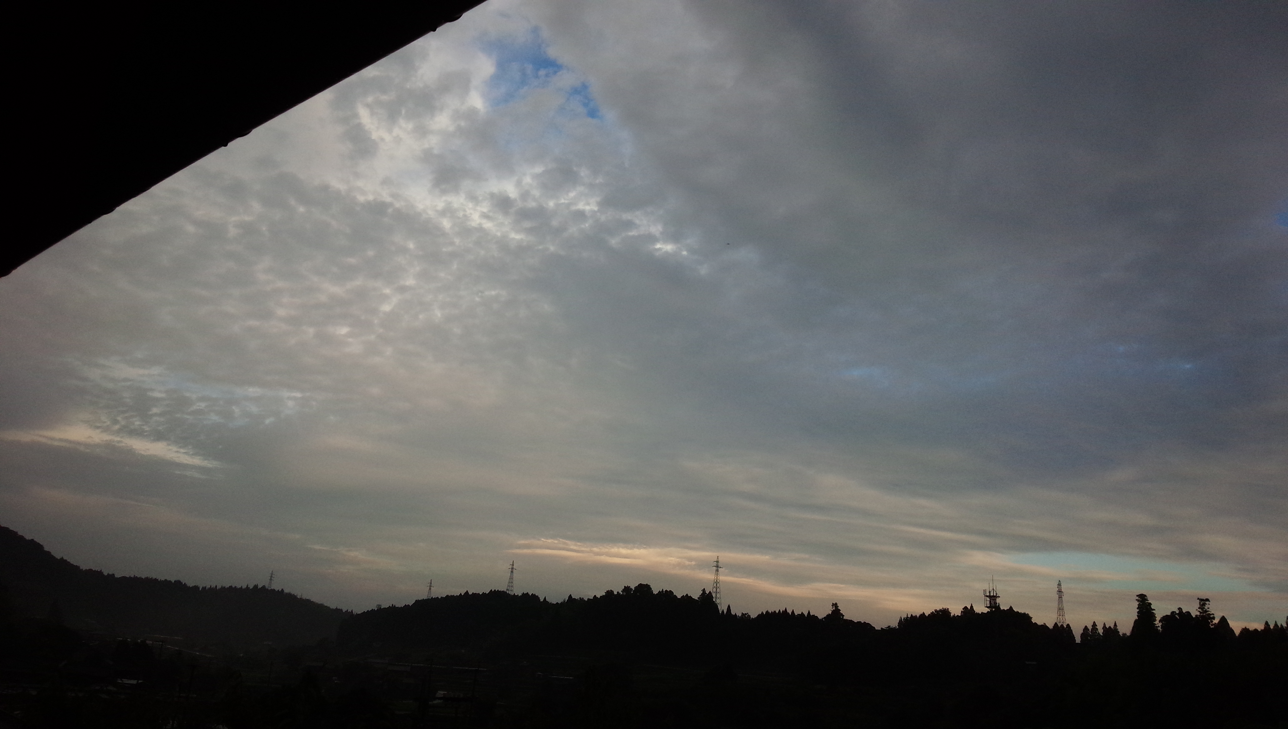 No.18875-1 地震雲