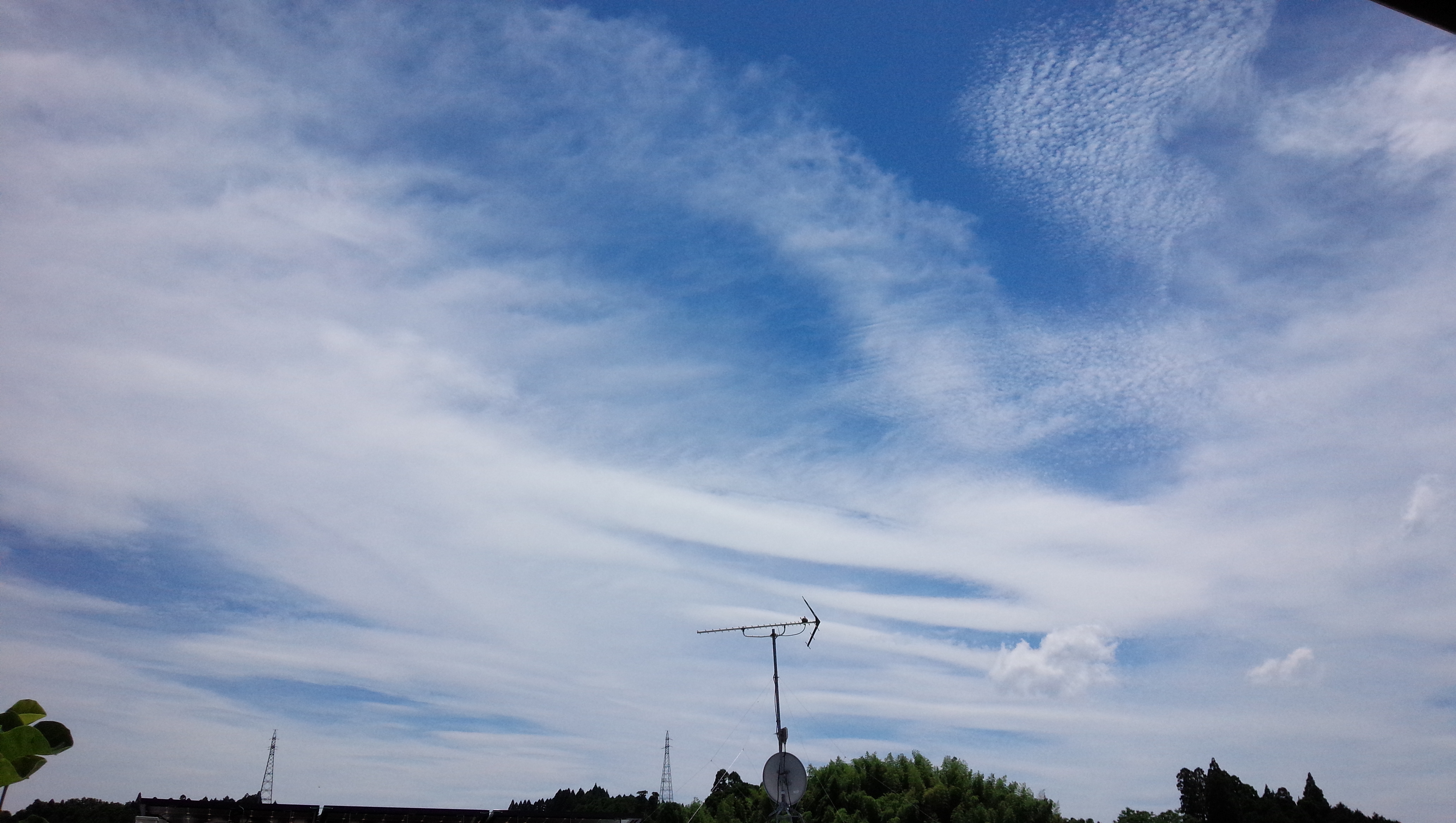 No.18883-1 地震雲