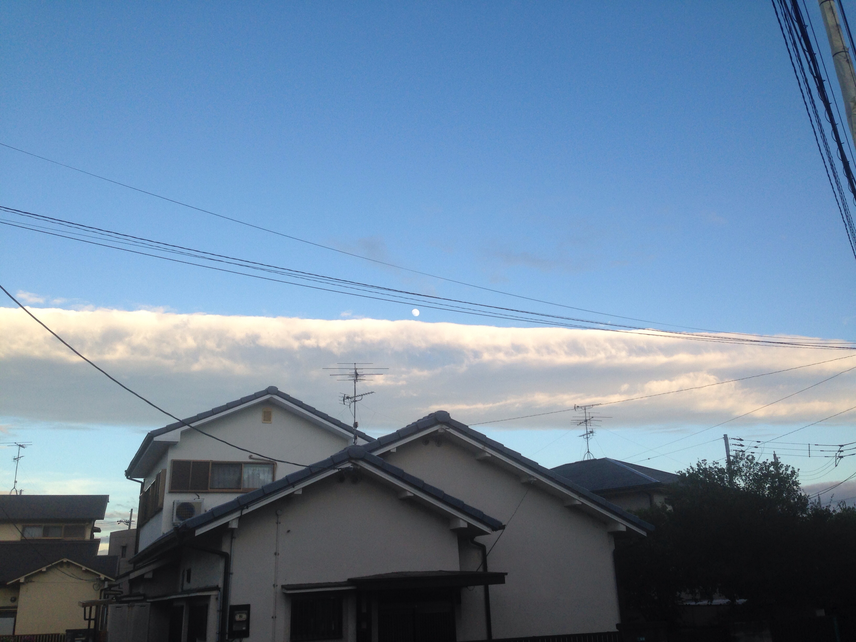 No.18917-1 地震雲