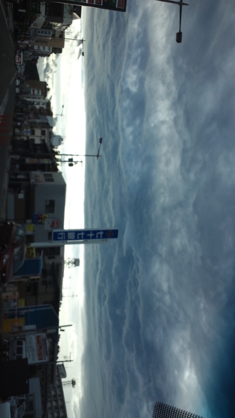 No.18930-1 地震雲