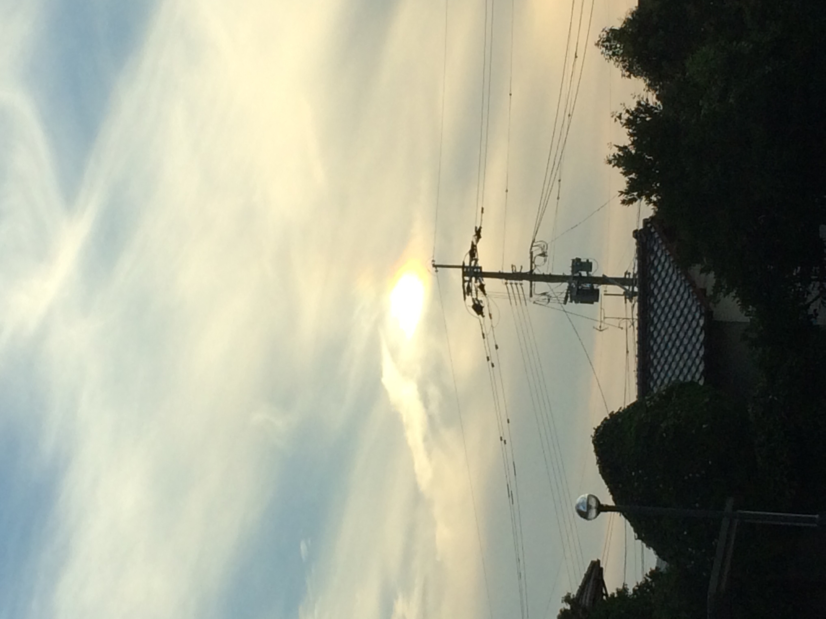 No.19507-1 地震雲