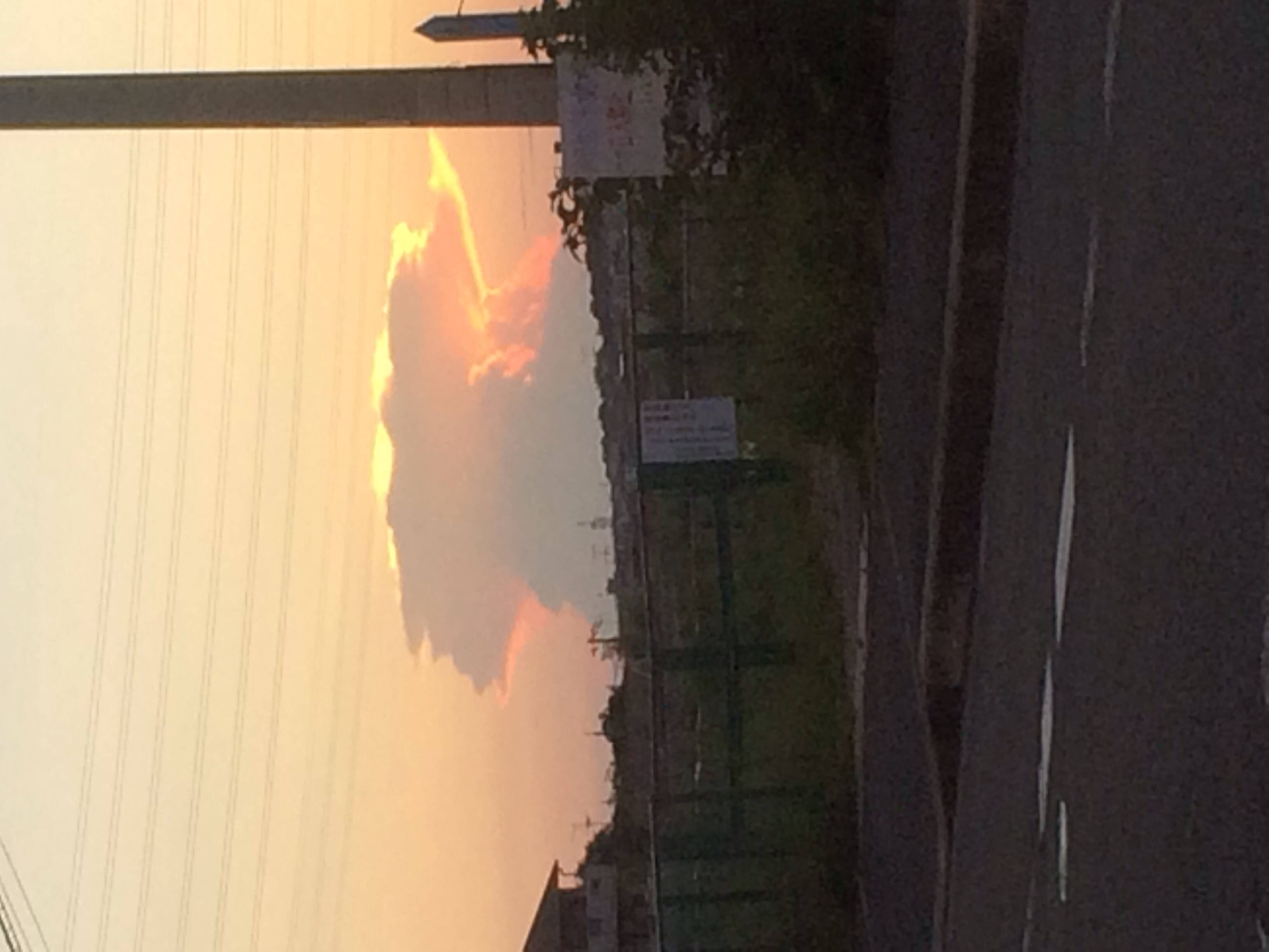 No.19578-1 地震雲