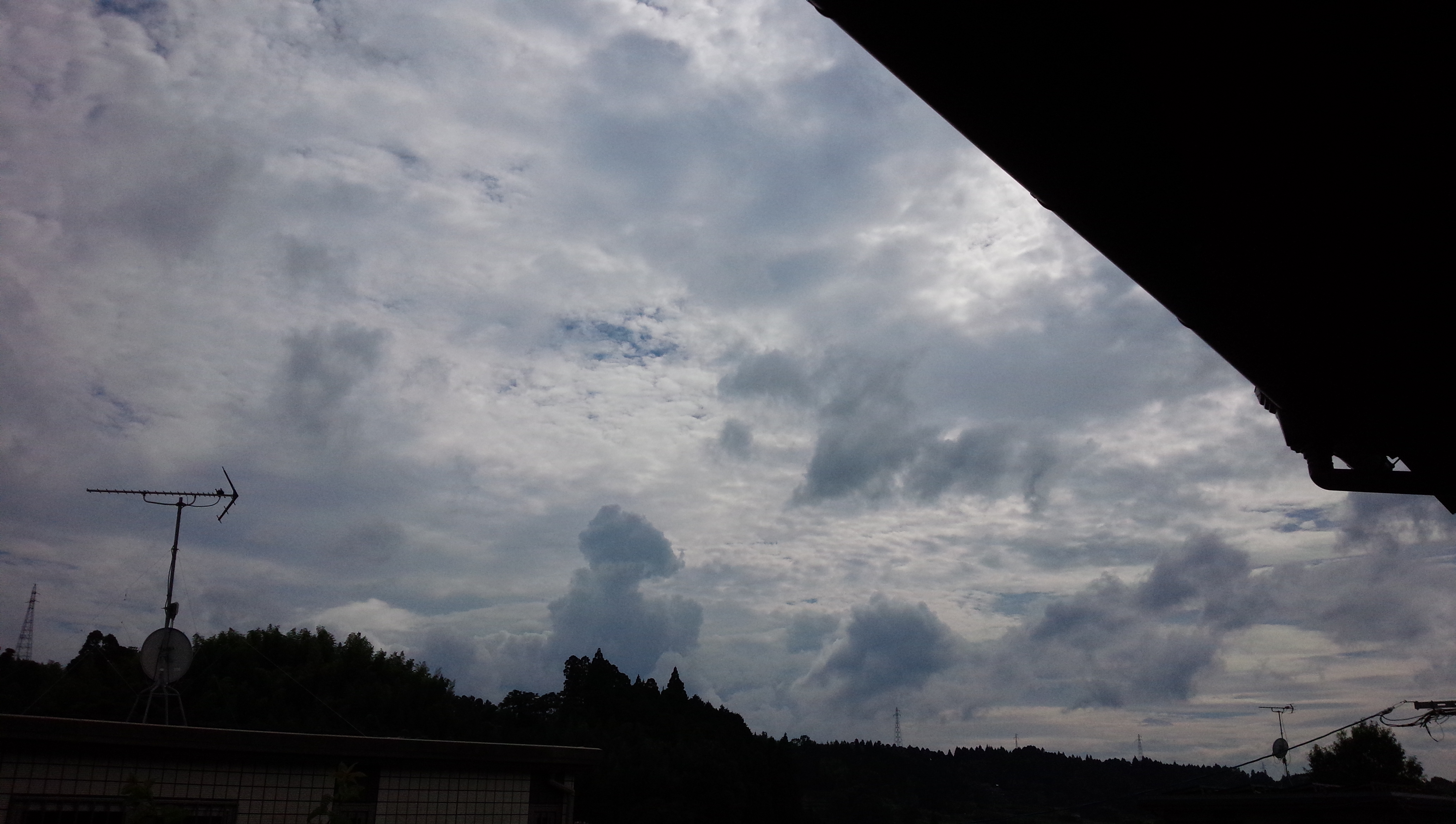 No.19608-1 地震雲