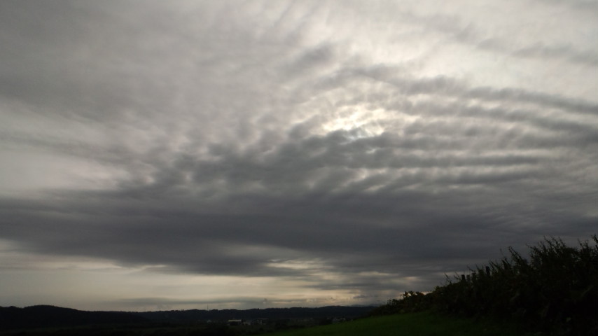 No.19625-1 地震雲