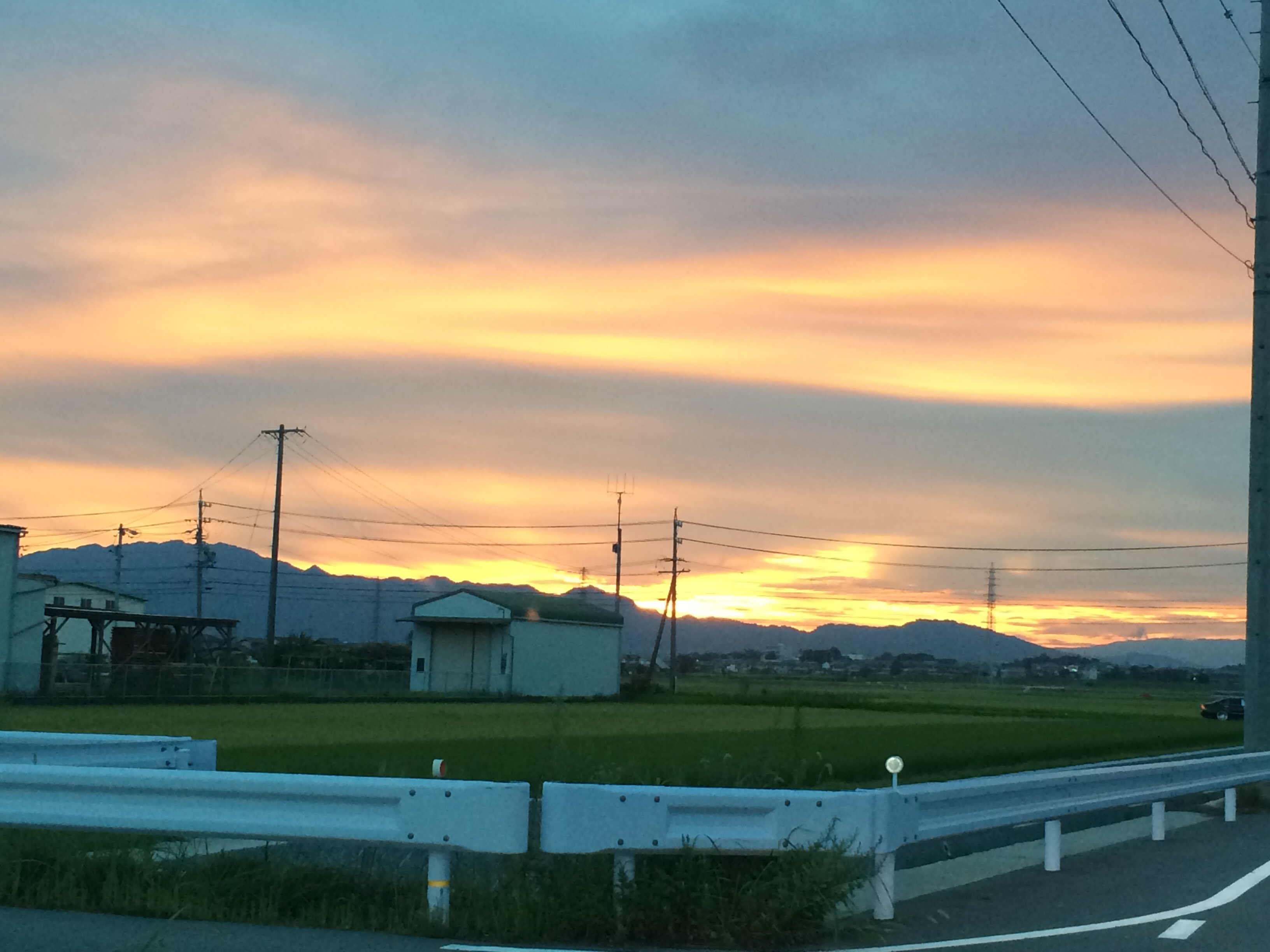 No.19635-1 地震雲