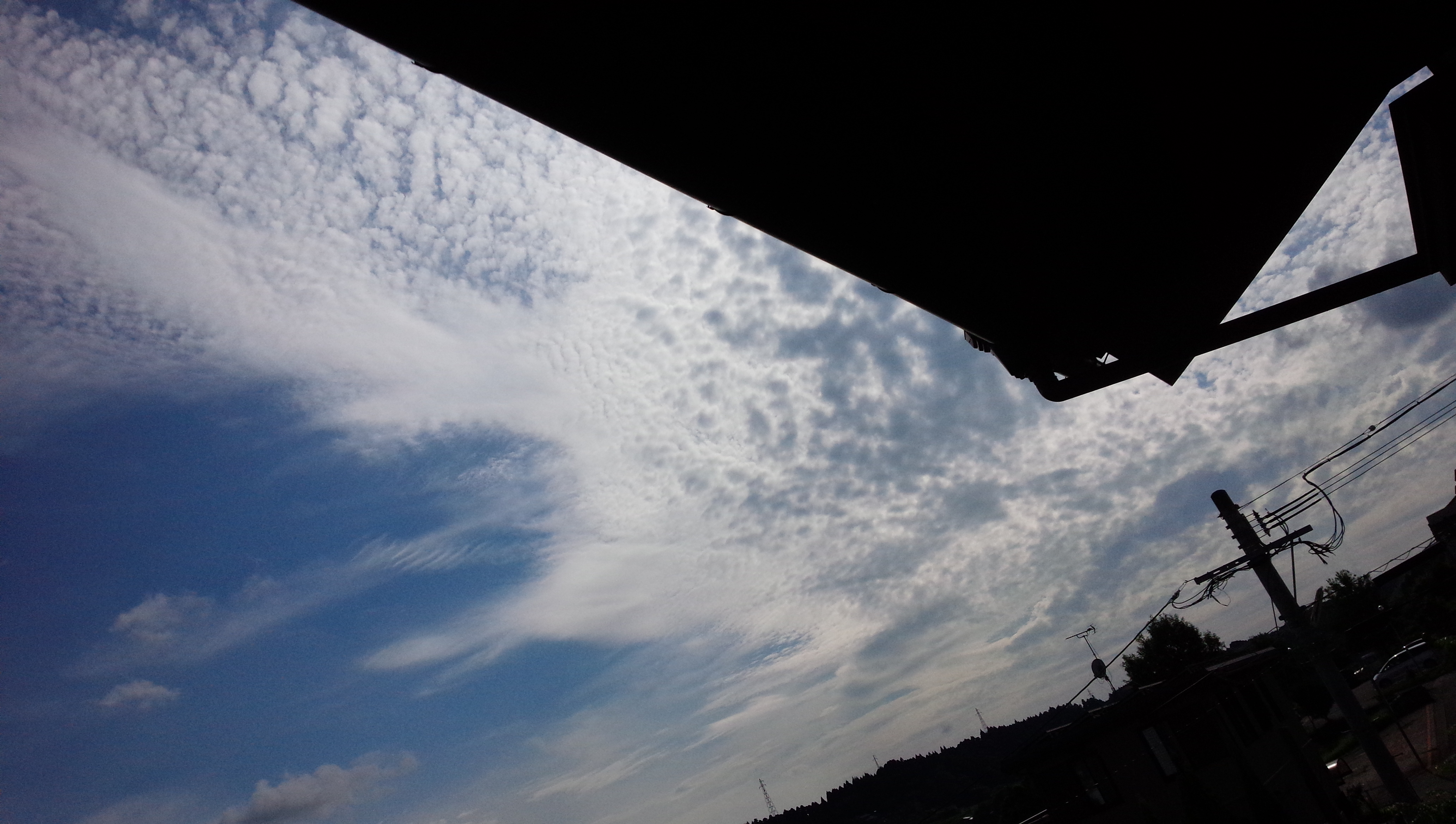 No.19685-1 地震雲