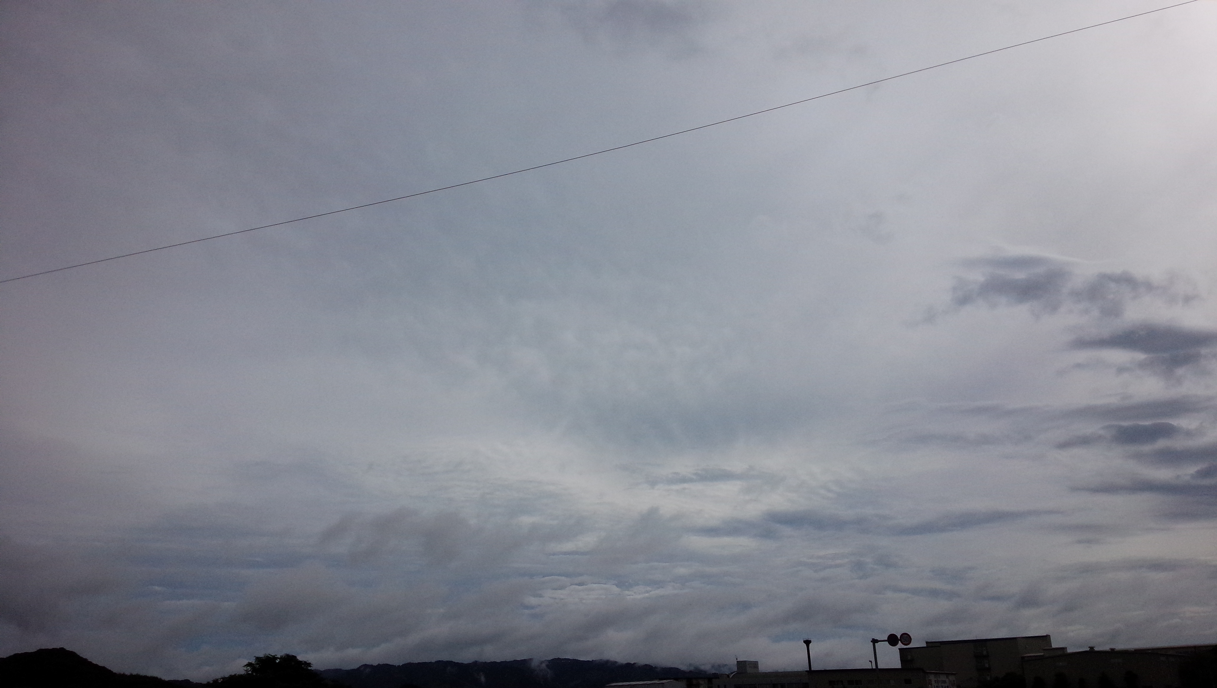 No.19738-1 地震雲