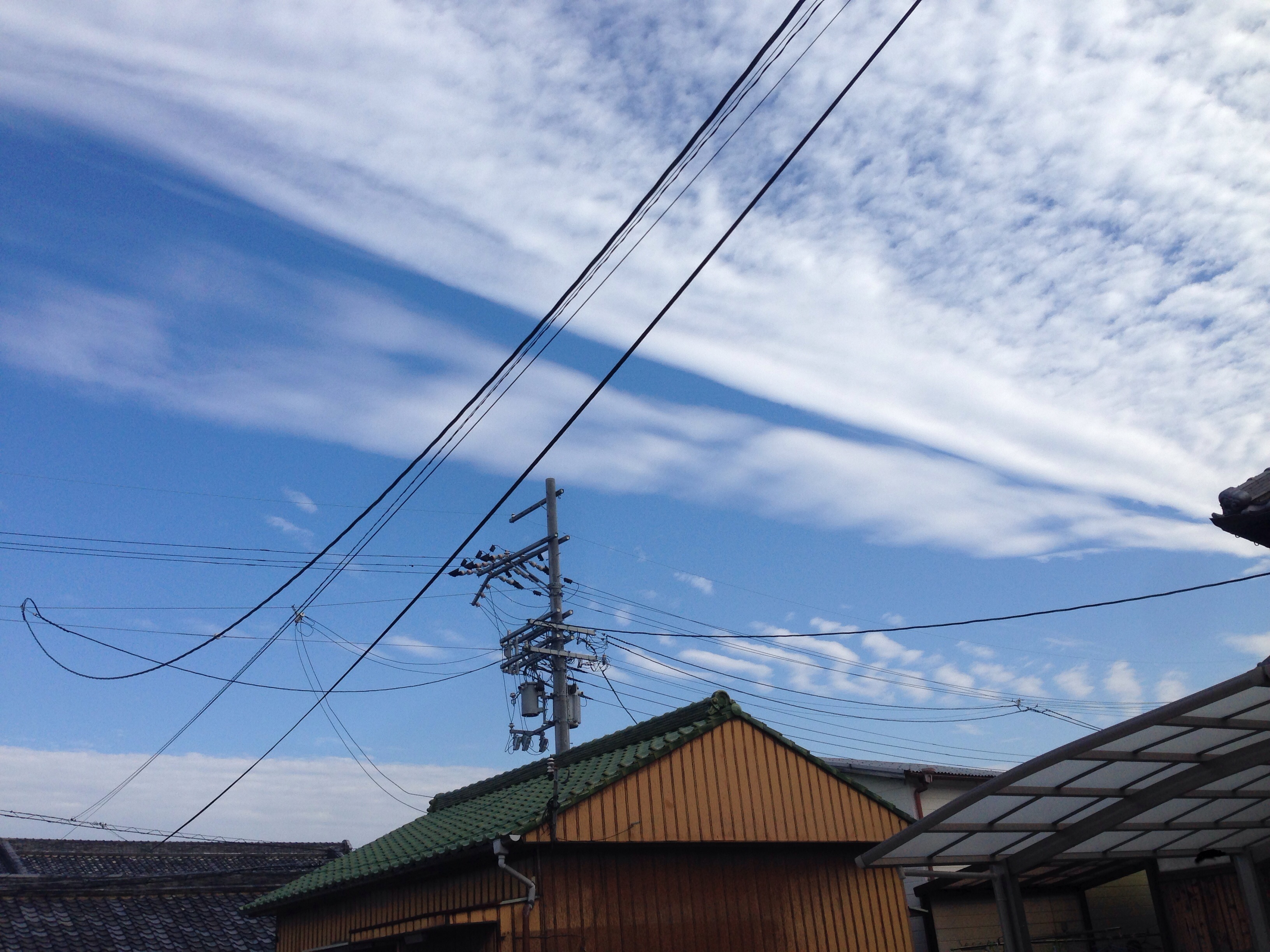 No.19841-1 地震雲