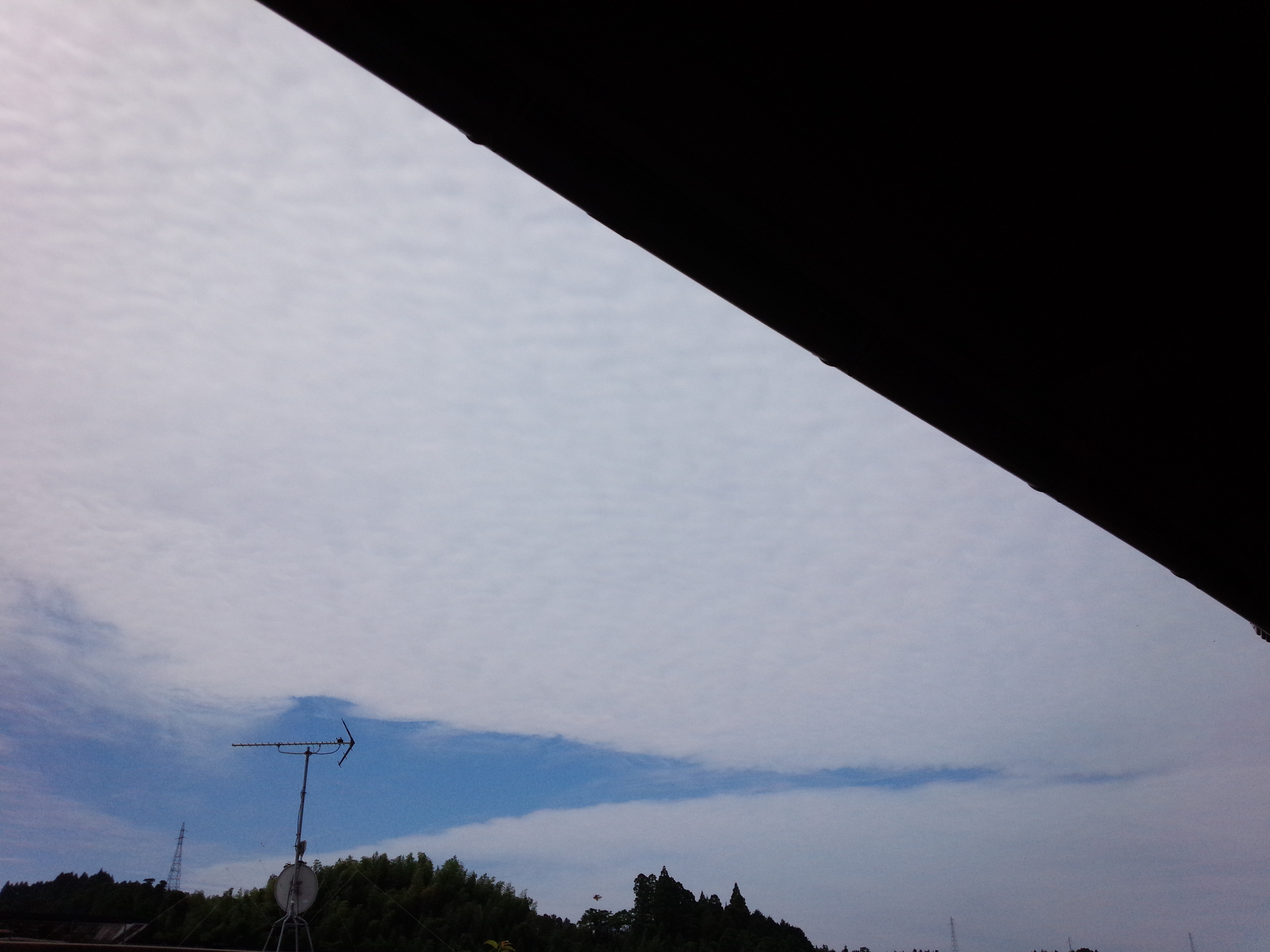 No.19861-1 地震雲