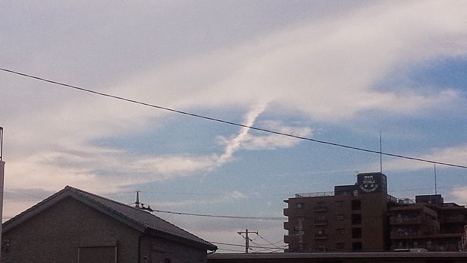 No.20253-1 地震雲