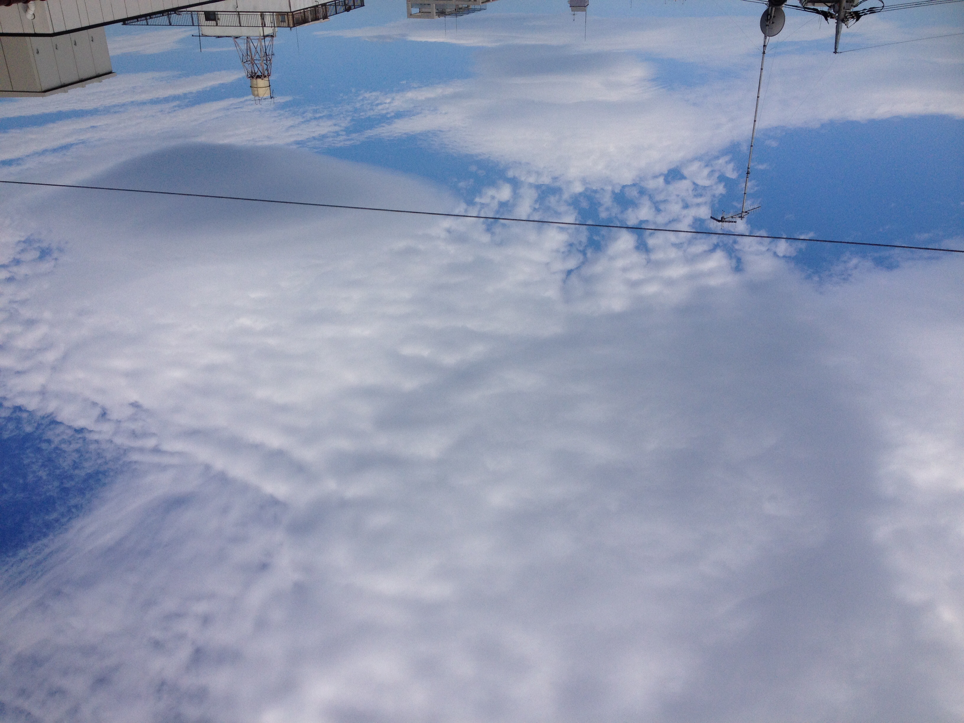 No.20526-1 地震雲