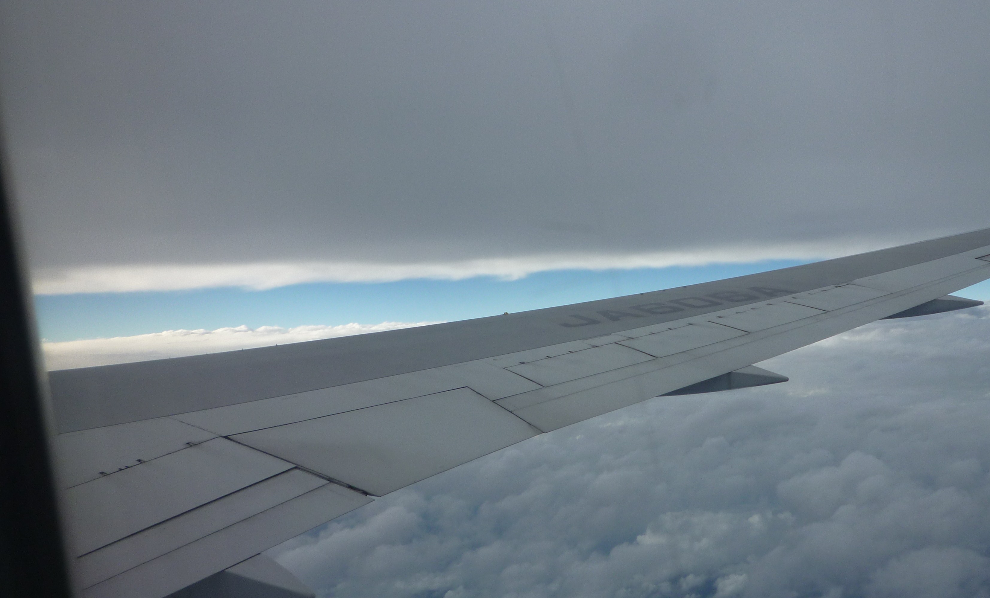 No.20565-1 地震雲