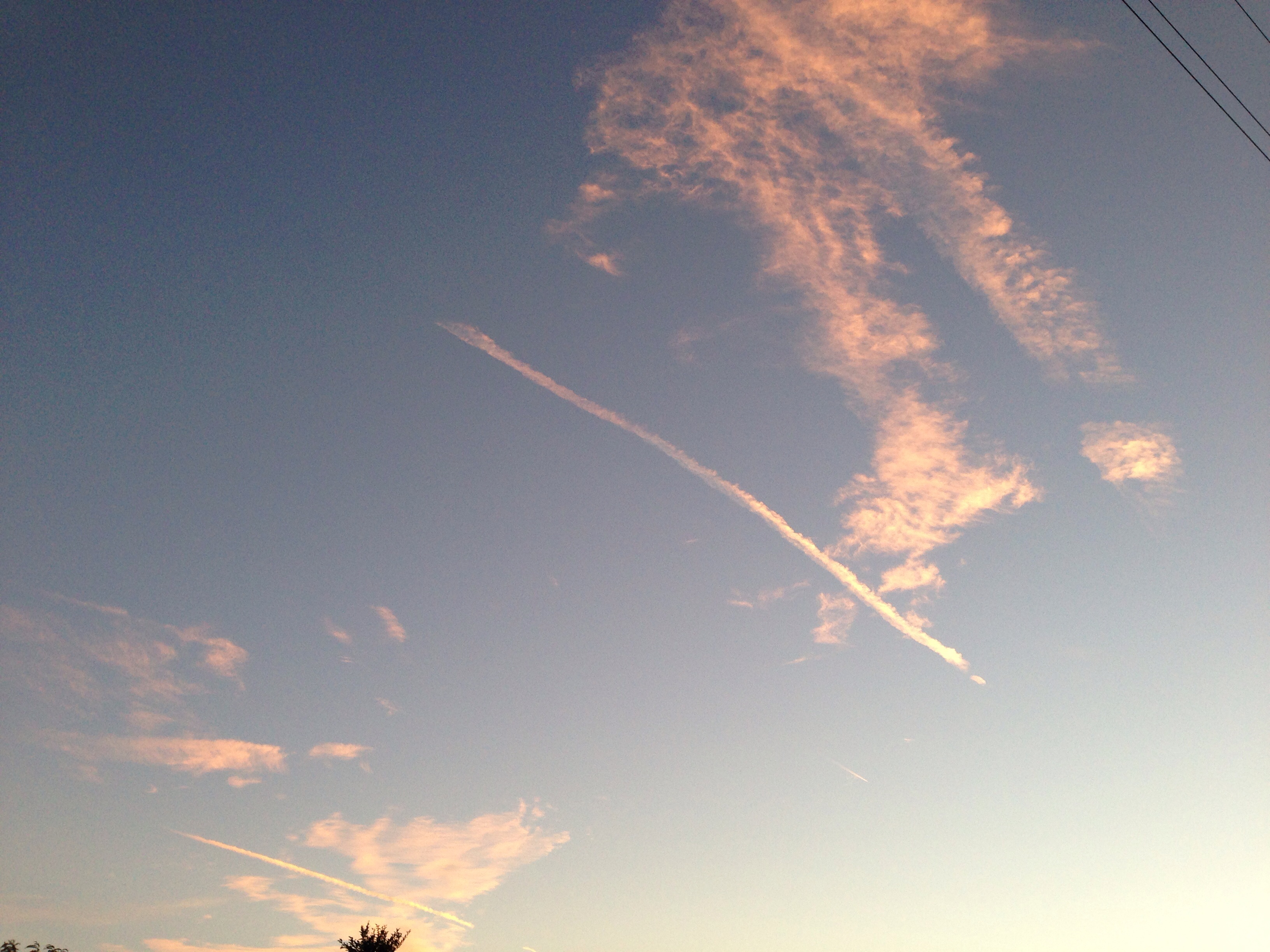 No.20599-1 地震雲