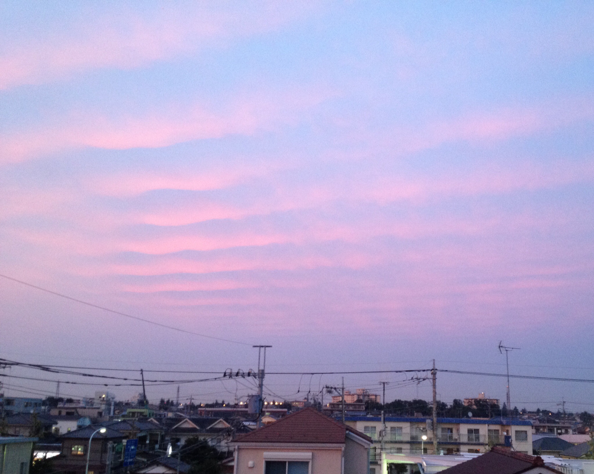 No.20687-1 地震雲