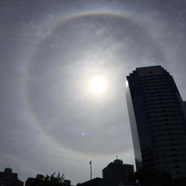 No.20734-1 地震雲