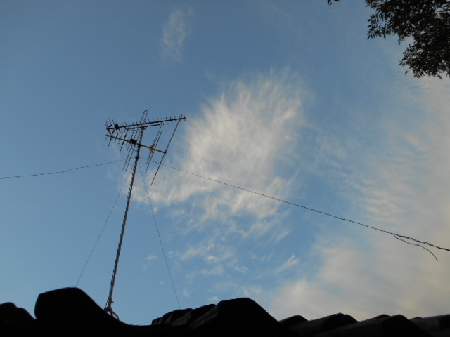 No.21045-1 地震雲