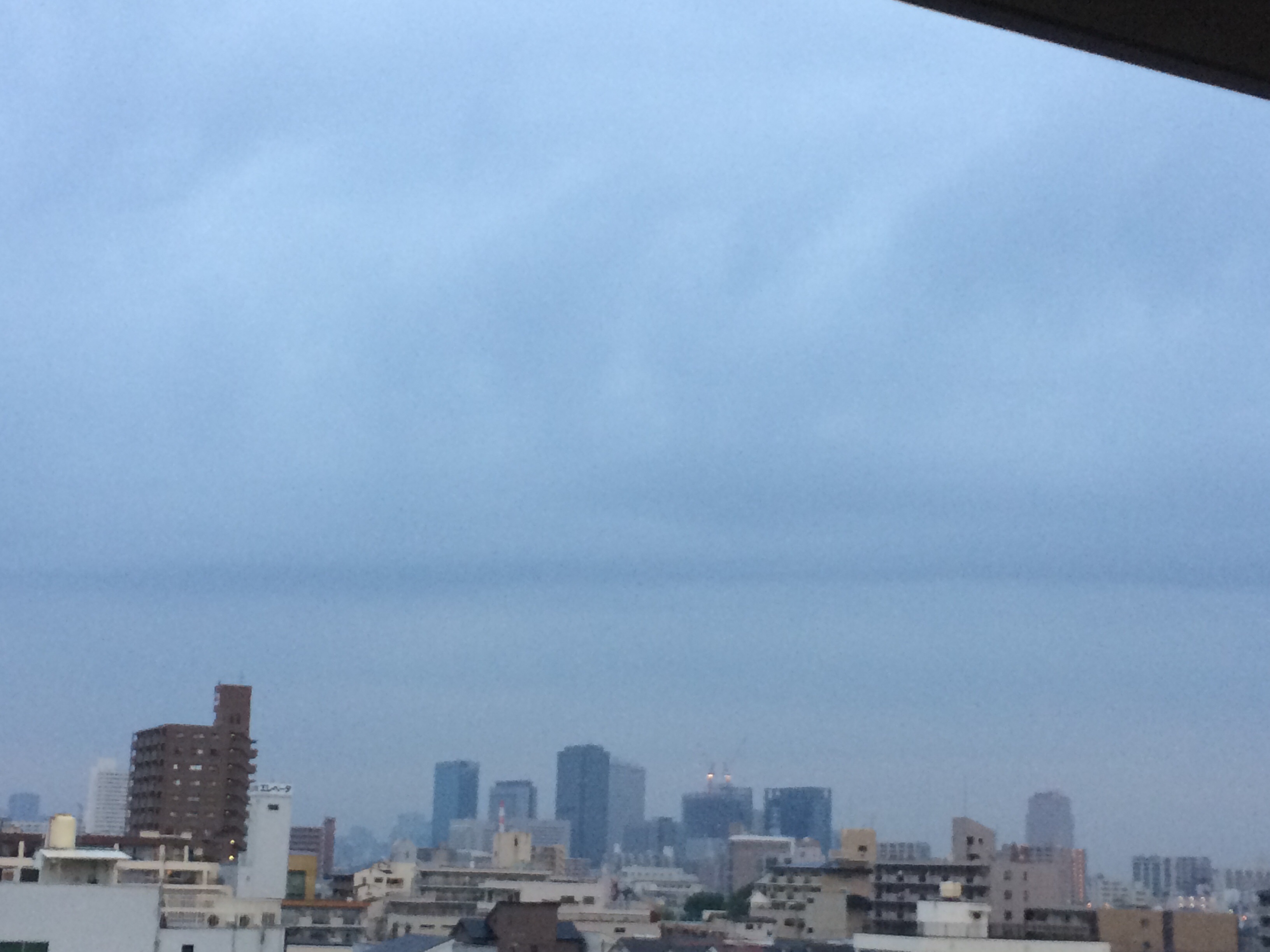 No.21054-1 地震雲